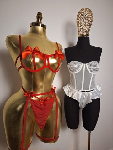 Midnight Enchanté Bow Harness Lingerie Set