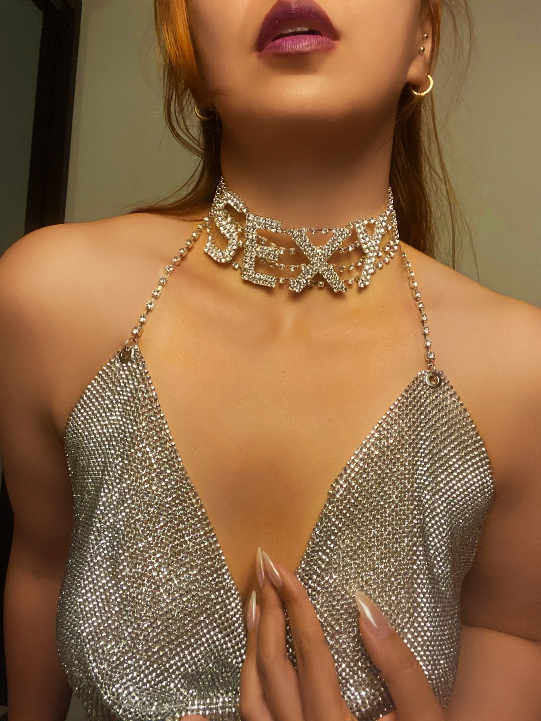 Strap Detaylı Gümüş Kristal Bluz